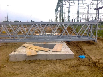 Ocelové příhradové konstrukce pro stožáry a břevna rozvodny a transformátorovny v Prosenicích – projekt její rozšíření.